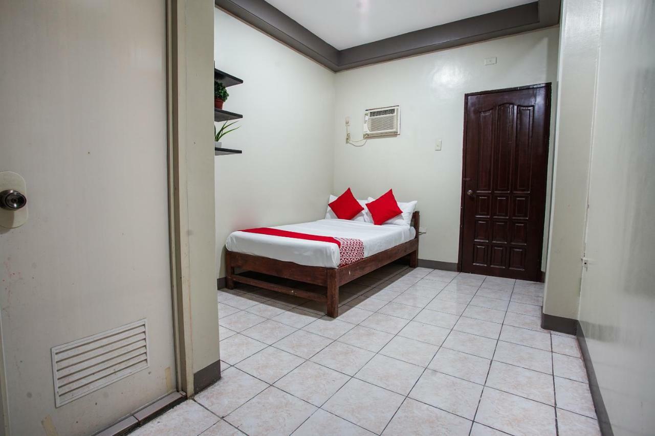 Oyo 192 Tcc Condo-Hostel Davao Exterior foto